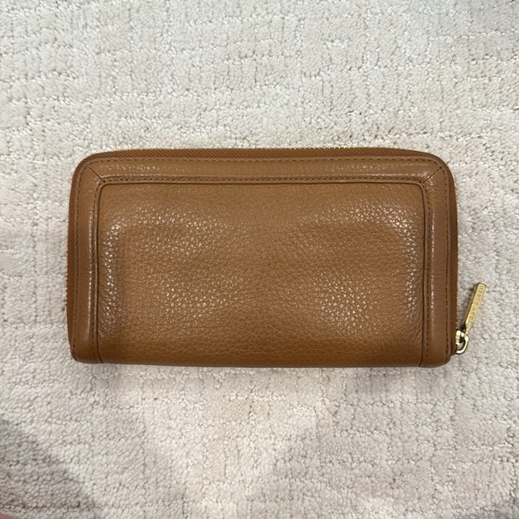 Tory Burch wallet - Picture 2 of 4